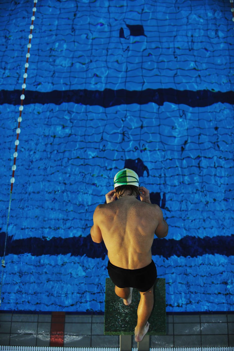 start learning to swim